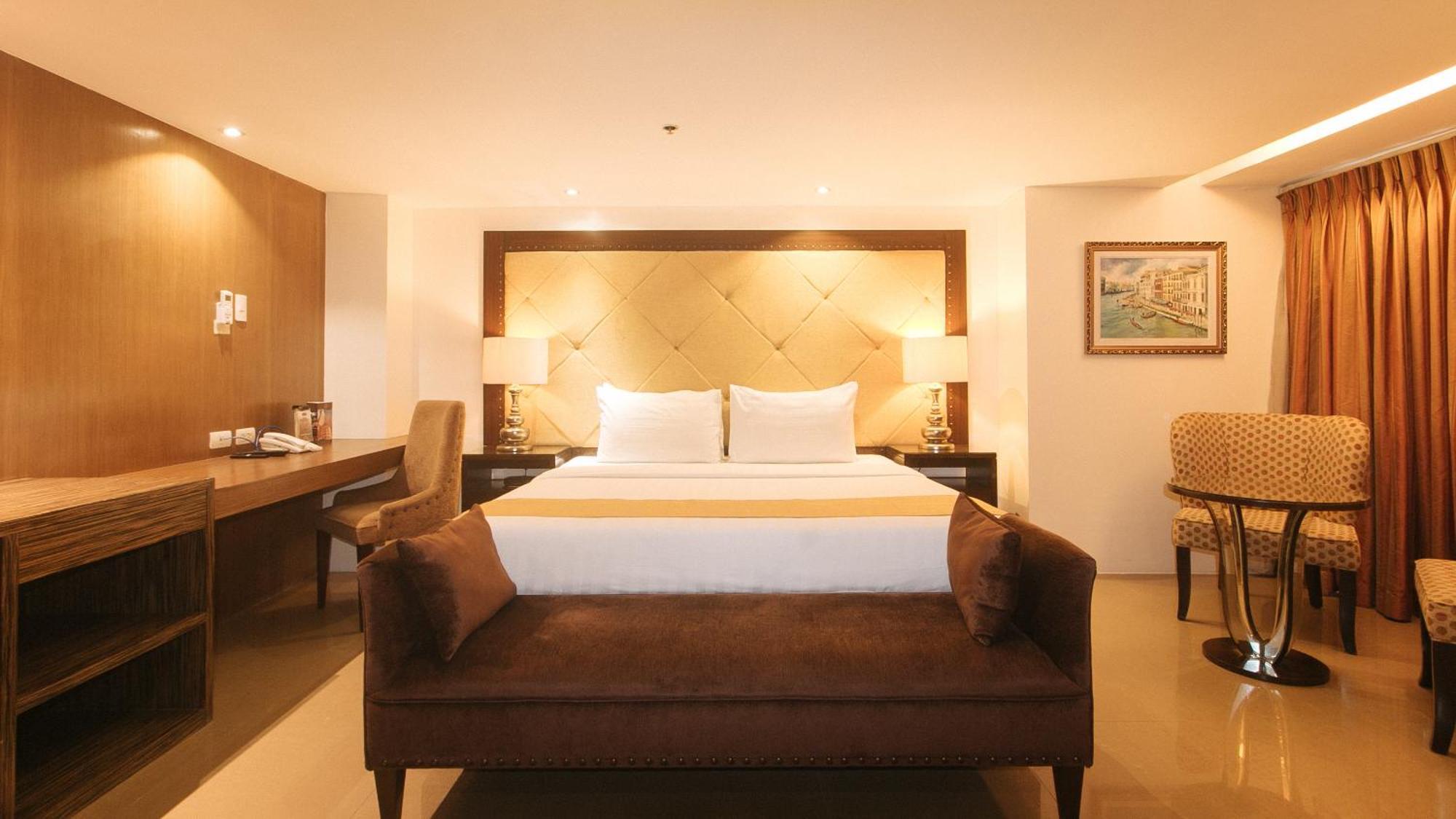 Torre Venezia Suites Quezon City Extérieur photo