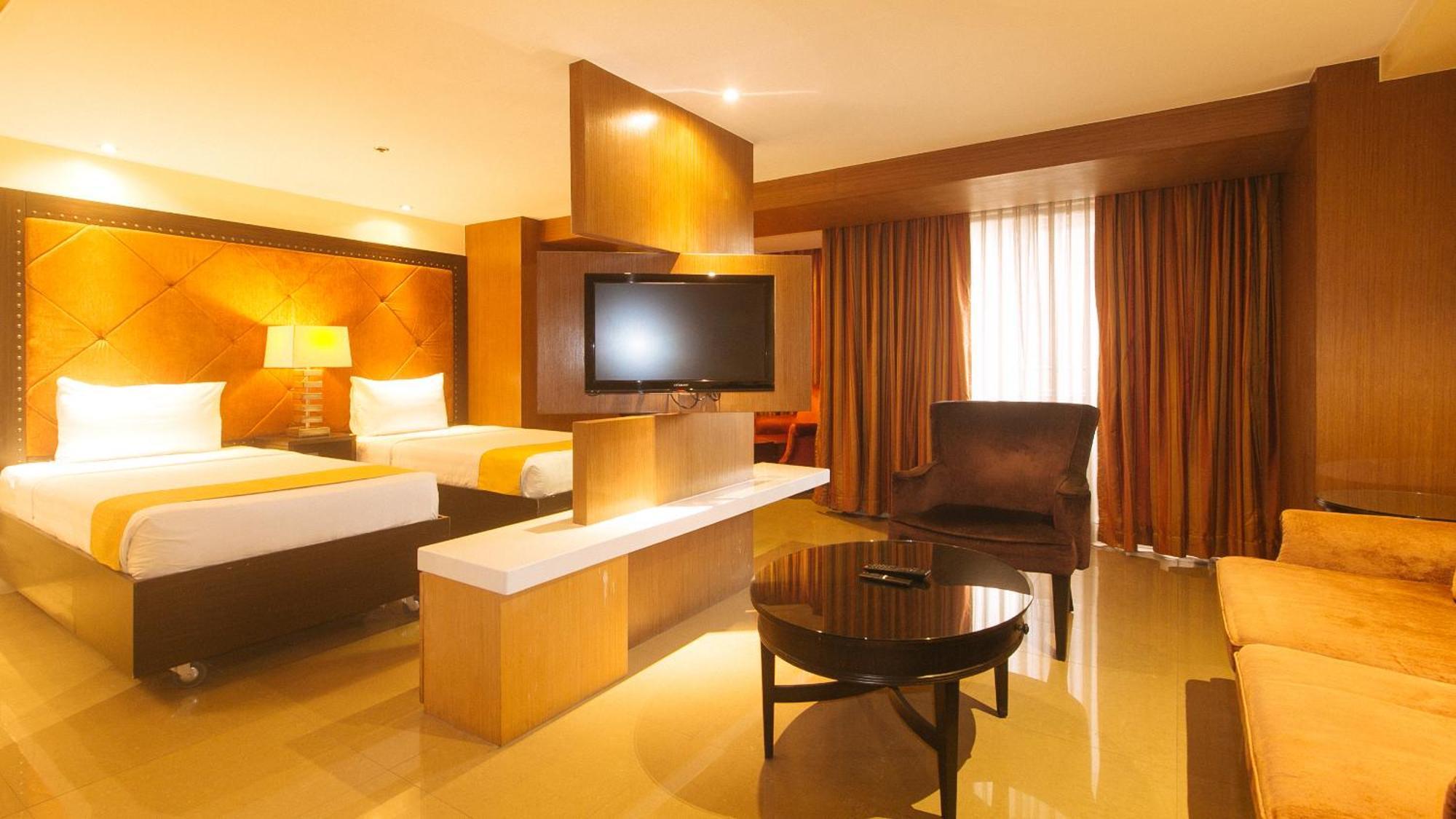 Torre Venezia Suites Quezon City Extérieur photo