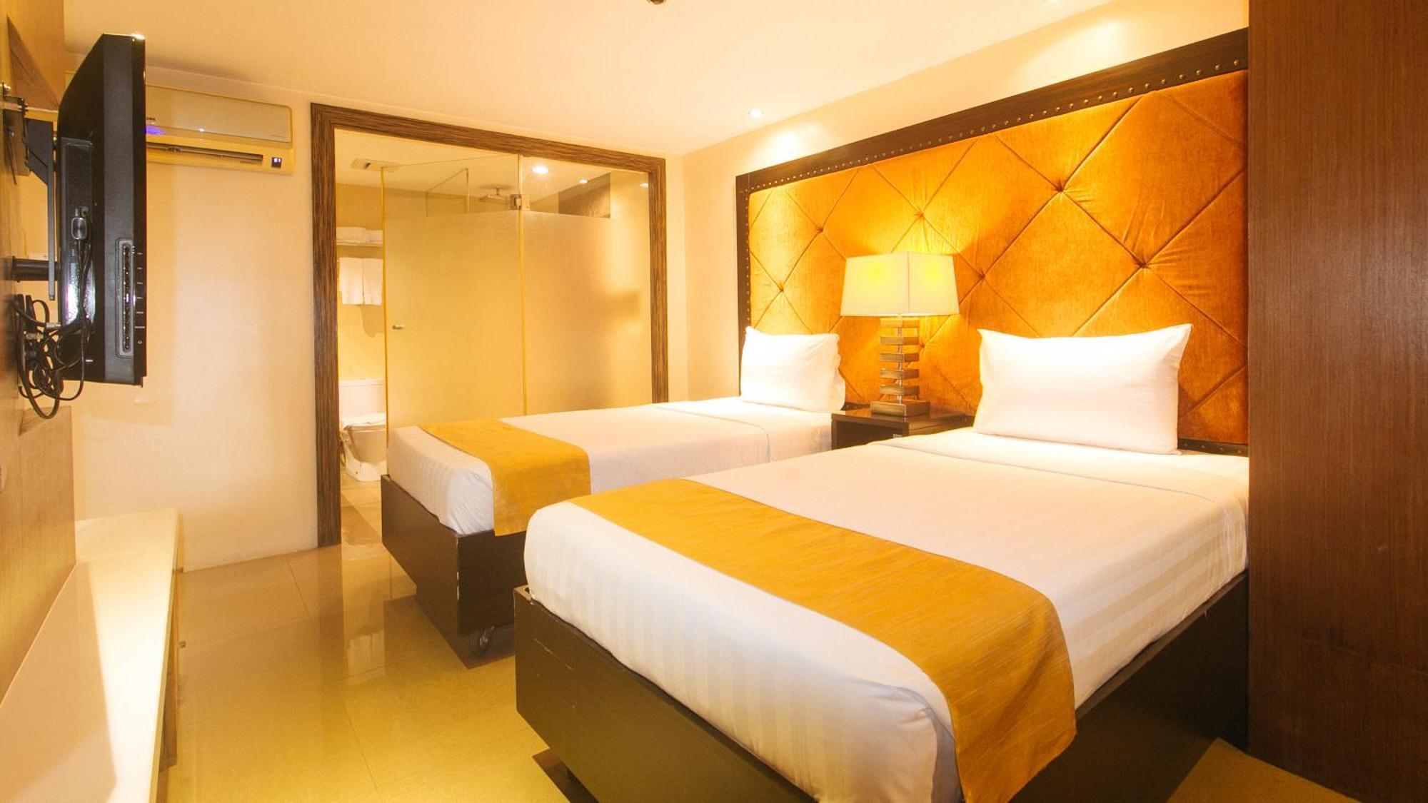Torre Venezia Suites Quezon City Extérieur photo