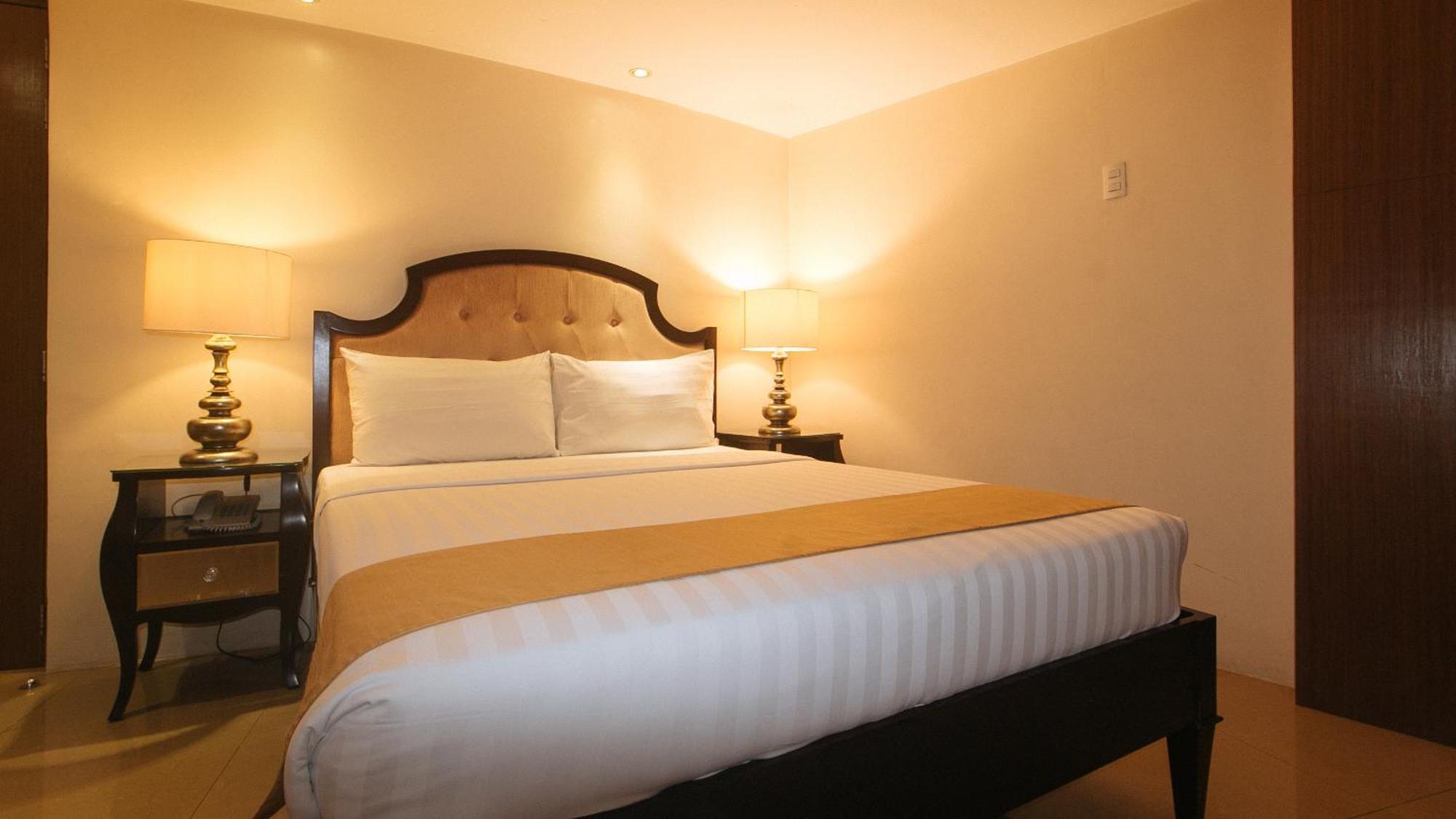 Torre Venezia Suites Quezon City Extérieur photo
