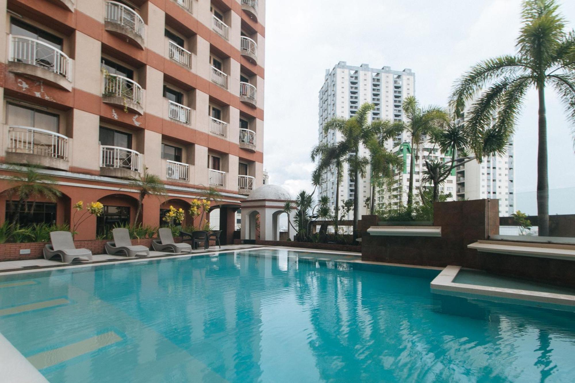 Torre Venezia Suites Quezon City Extérieur photo