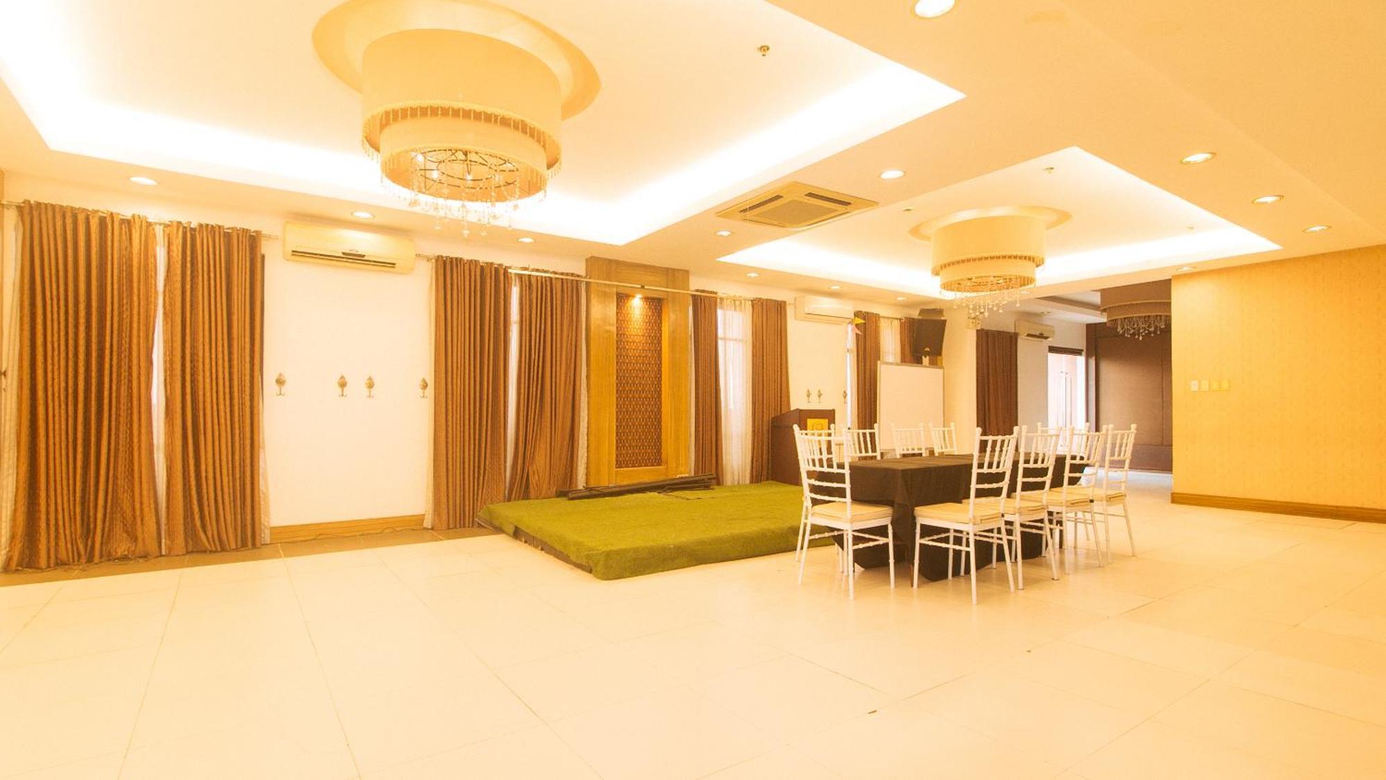 Torre Venezia Suites Quezon City Extérieur photo