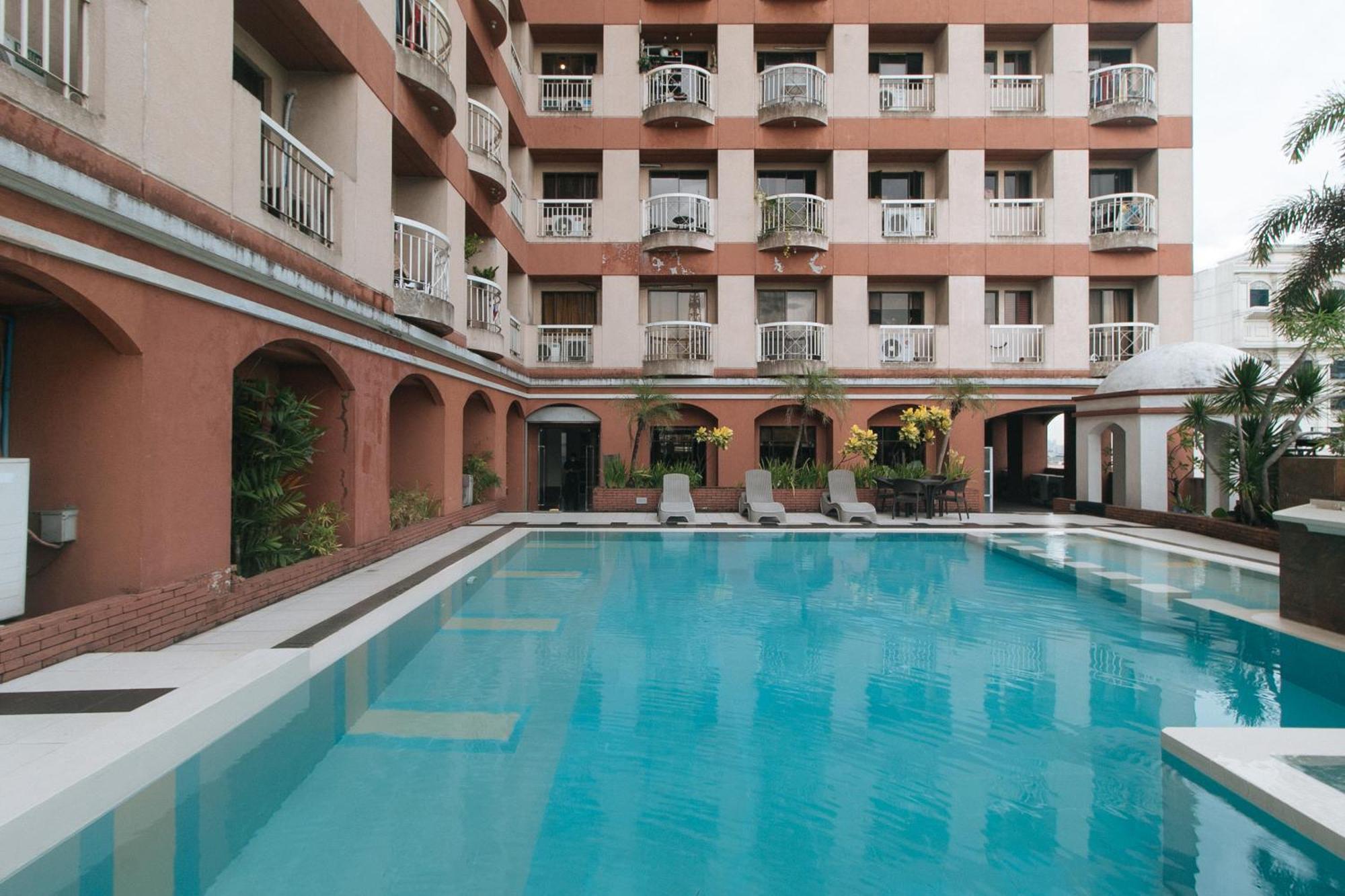 Torre Venezia Suites Quezon City Extérieur photo