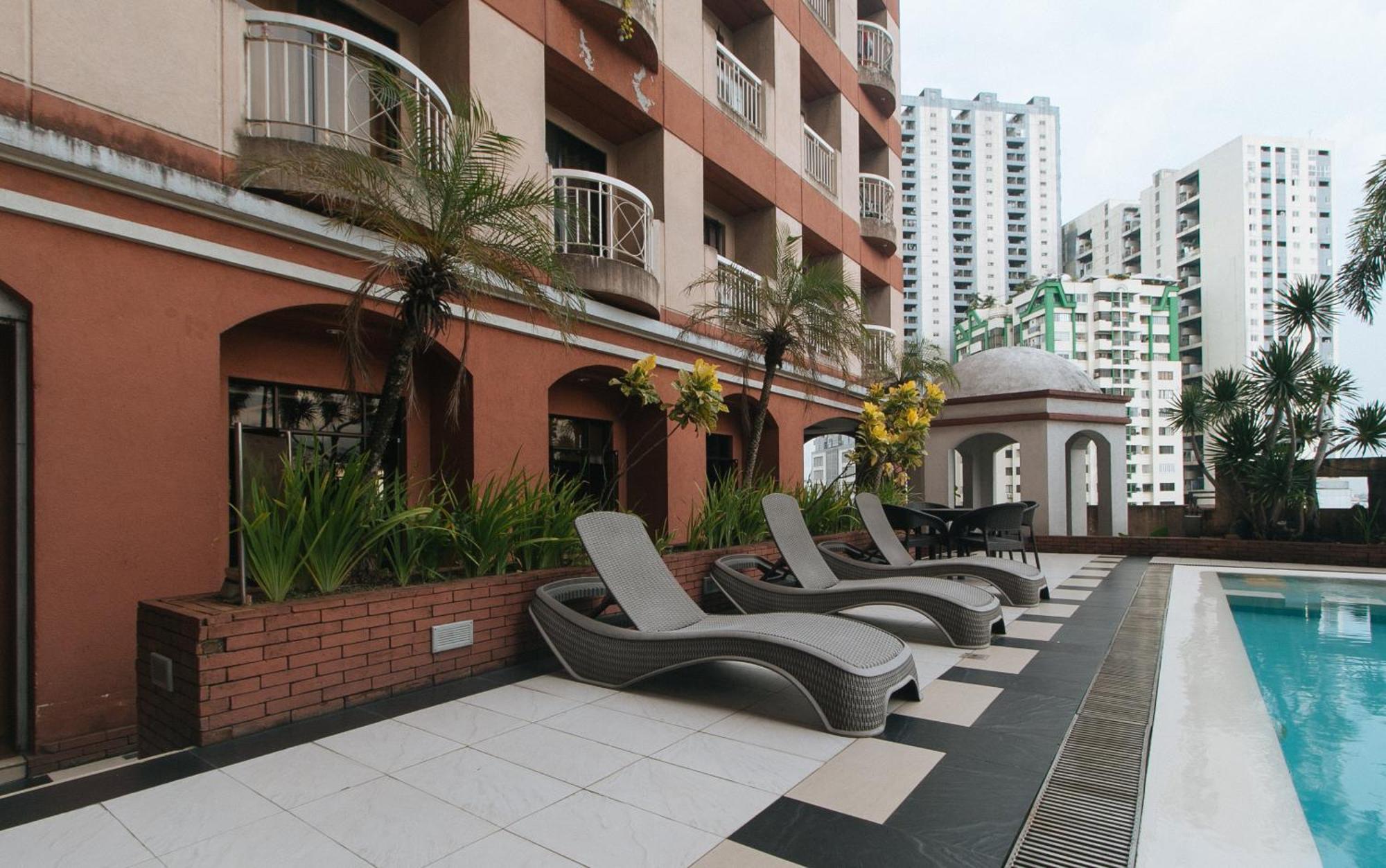 Torre Venezia Suites Quezon City Extérieur photo